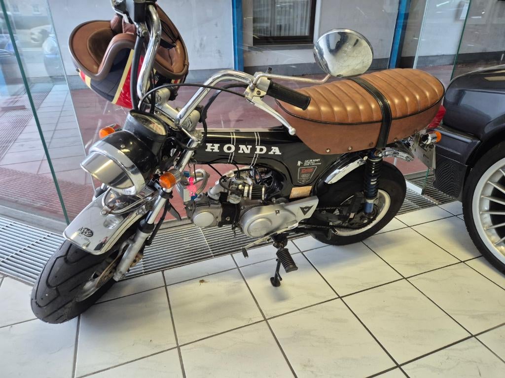 Honda Moto Dax 90cc Jingcheng, Enlèvement