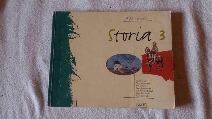 Storia 3, Boeken, Ophalen of Verzenden, Gelezen