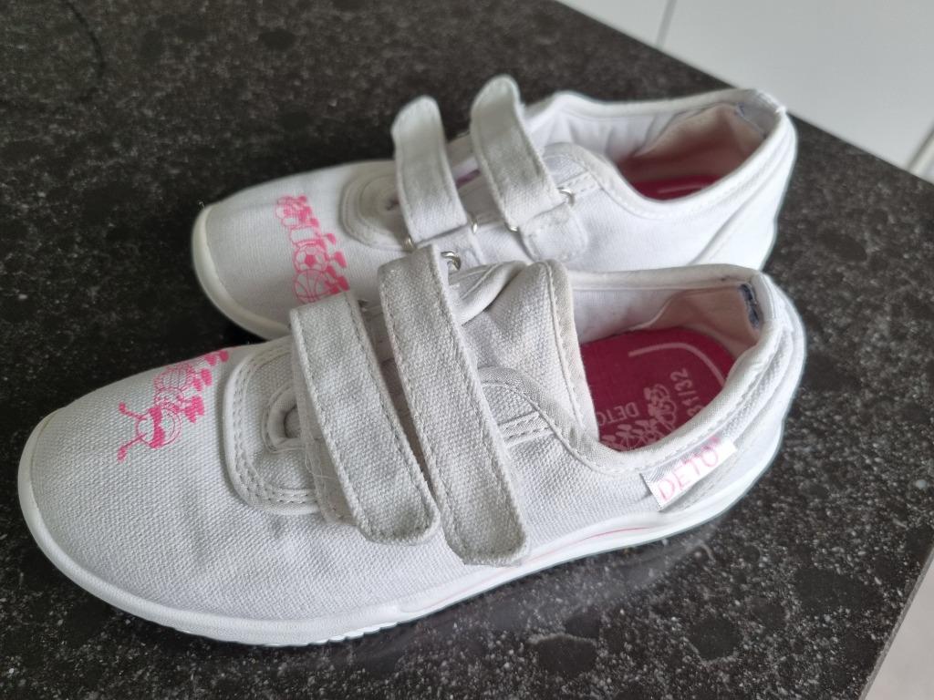 Turn schoenen, Ophalen, Zo goed als nieuw