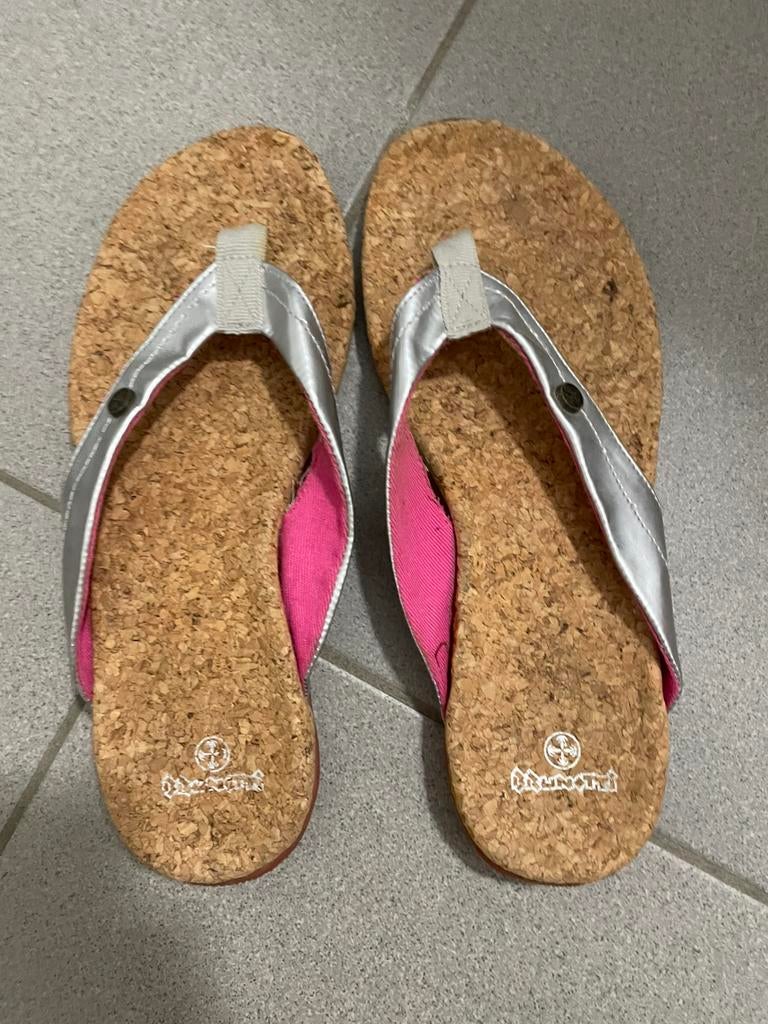 Brunotti slippers, Ophalen, Gedragen