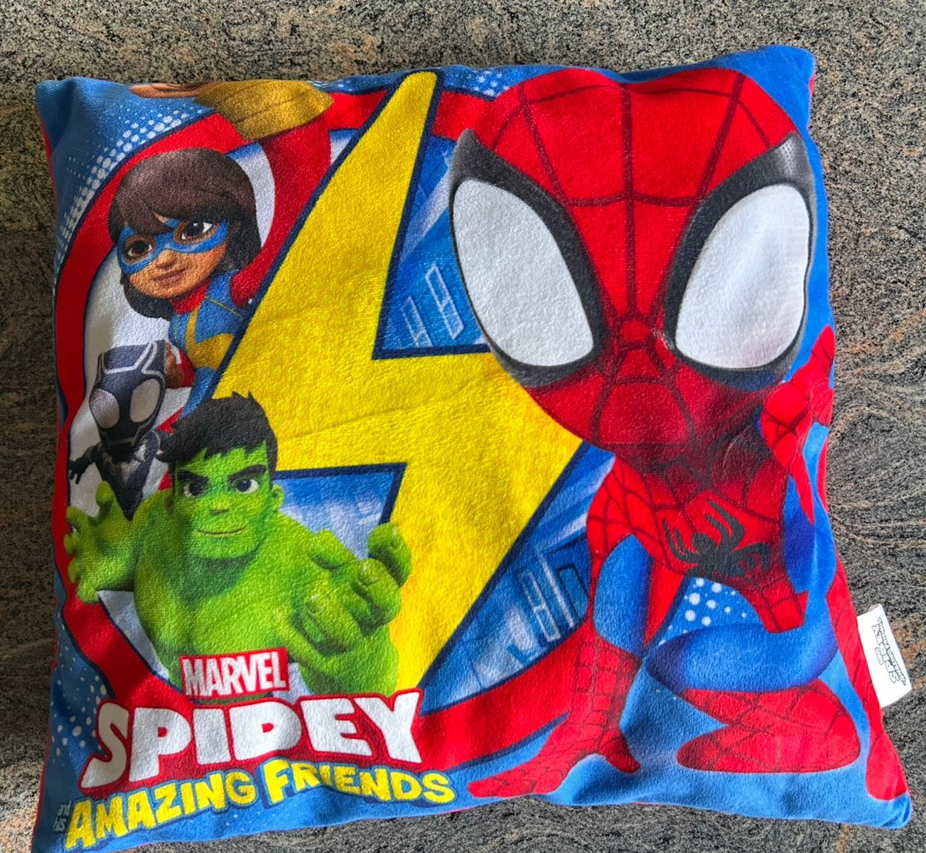 Voor de Marvelfans - Spidey and his  Amazing Friends, Ophalen of Verzenden, Zo goed als nieuw
