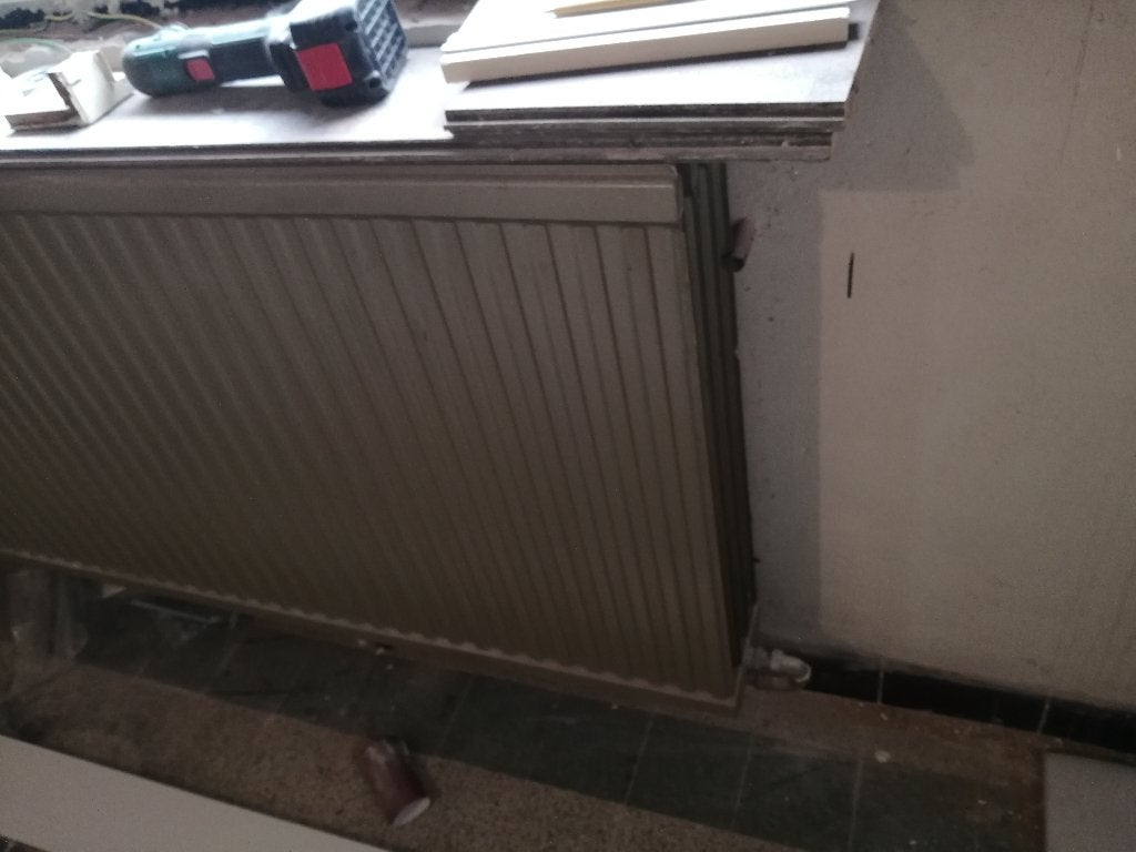 Radiator 75x175 cm 4 platen 6000 w, 800 watts ou plus, Enlèvement, Utilisé, Haut rendement (HR)