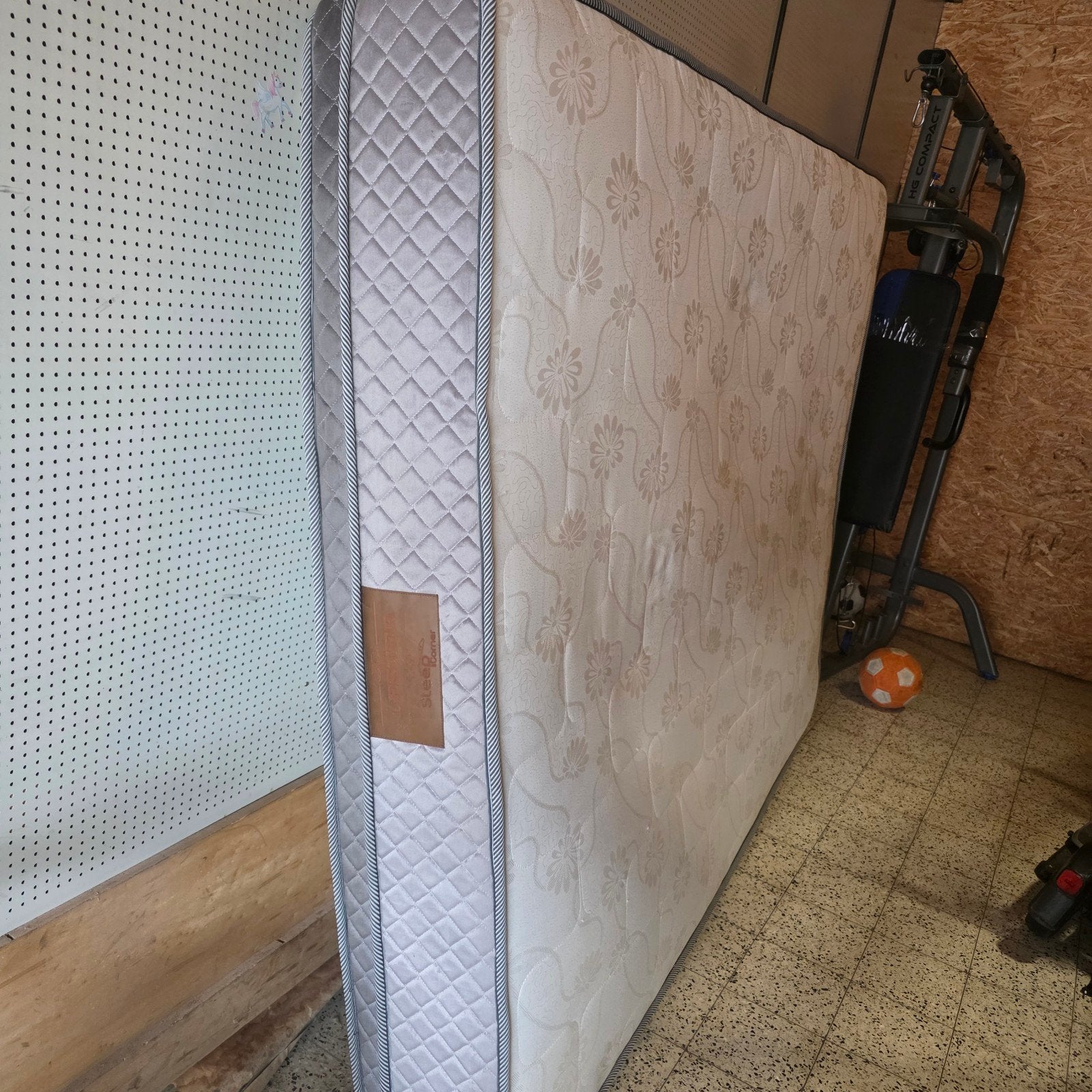 Tweepersoons spons, 200 cm lang, 160 cm breed en 25 cm hoog., Huis en Inrichting, Woonaccessoires | Kamerschermen, Ophalen of Verzenden