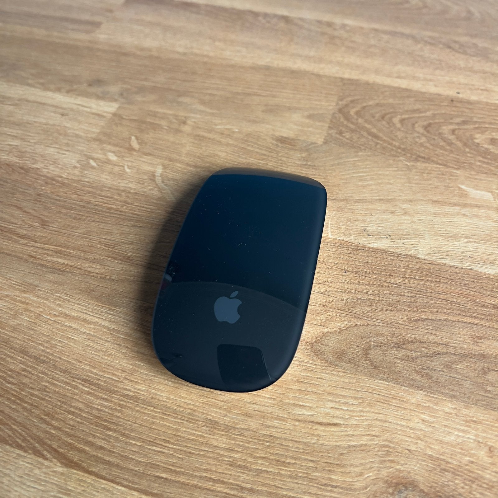 Apple magic mouse 2, Computers en Software, Muizen, Ophalen, Zo goed als nieuw