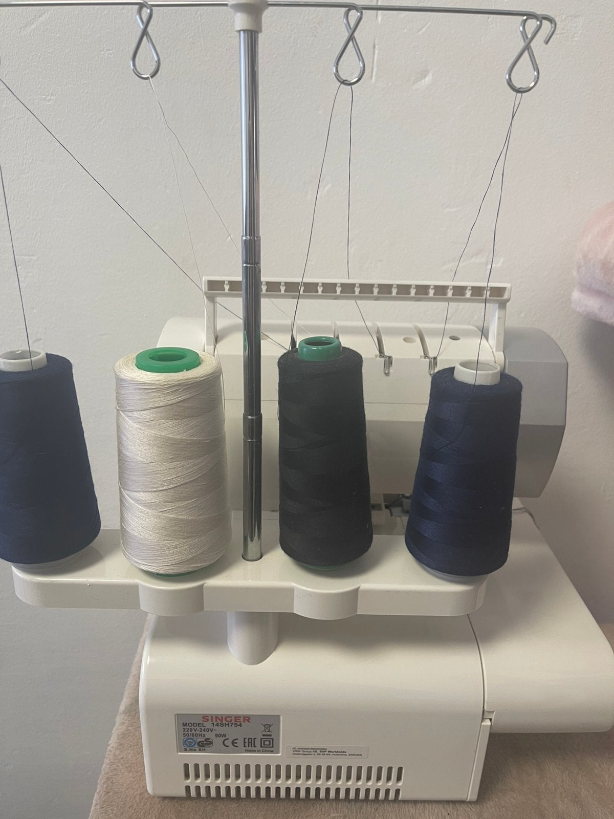 Singer Overlock 14SH754 Zo goed als Nieuw, Ophalen