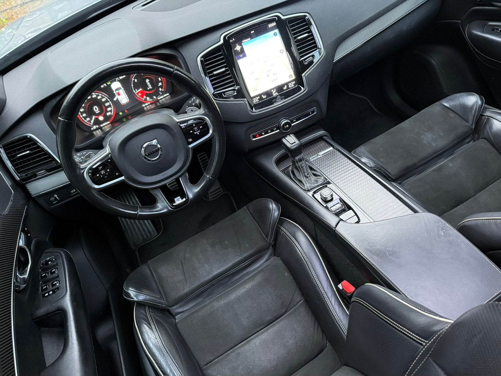 Volvo XC90 2.0D5 R Design / 5 zit / Full / Pano / 360CAM ACC, Autos, XC90, Achat, Entreprise, Apple Carplay