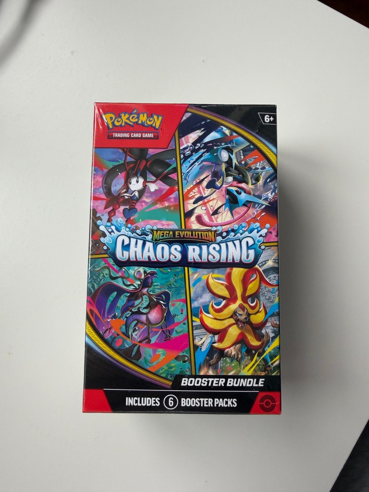 Chaos Rising Booster Bundle Sealed, Ophalen of Verzenden, Zo goed als nieuw, Booster, Foil