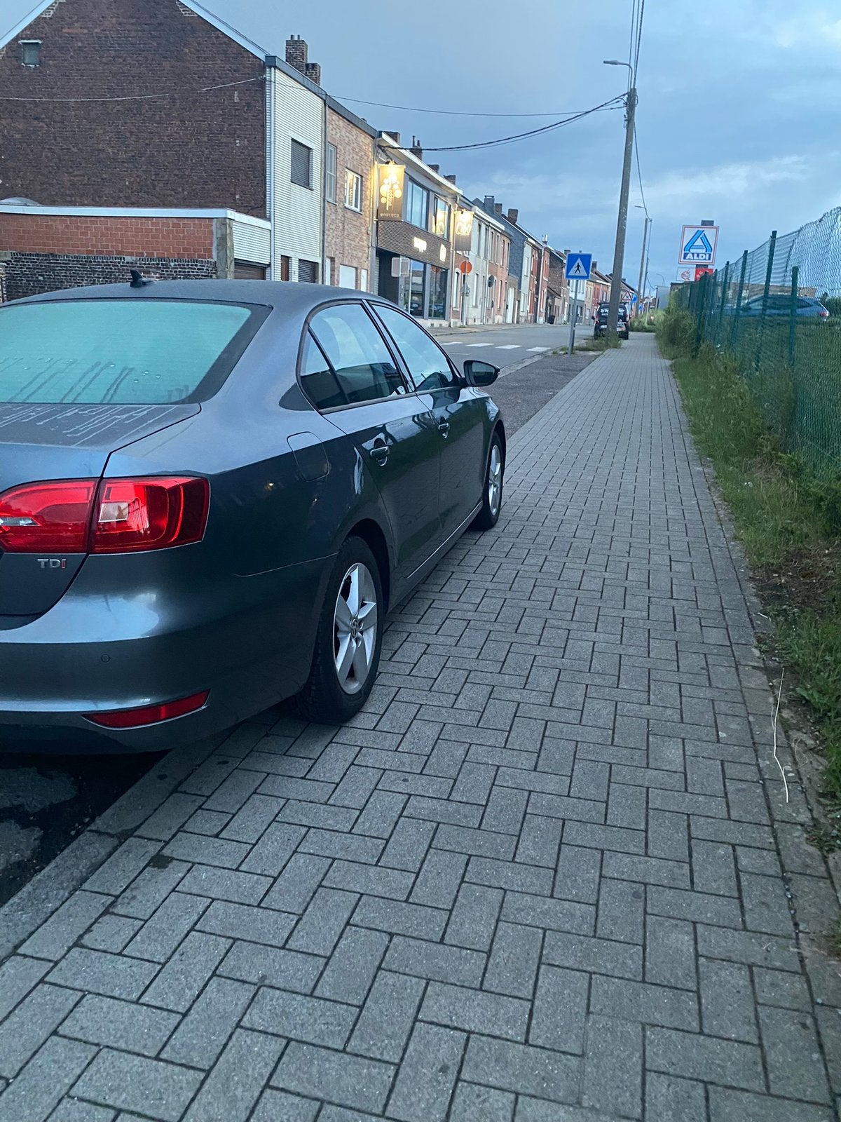 Vw jetta 16 tdi 162000 kms, Autres modèles, Achat, Particulier