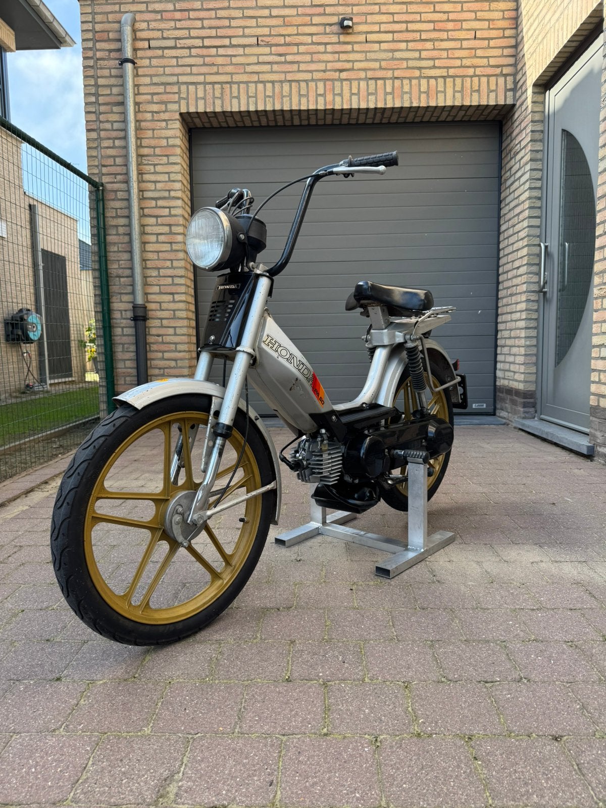 Honda camino, Fietsen en Brommers, Ophalen