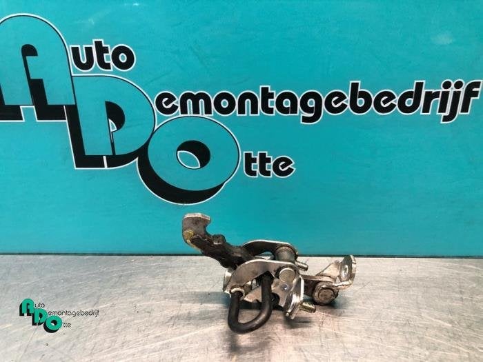 Butée 2portes gauche d'un Ford KA (KA 08-), -, 3 mois de garantie, -, -