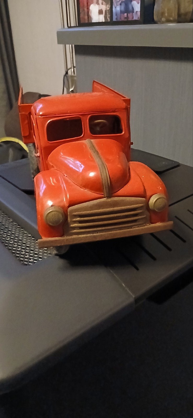 ancien camion en tole, Enlèvement ou Envoi