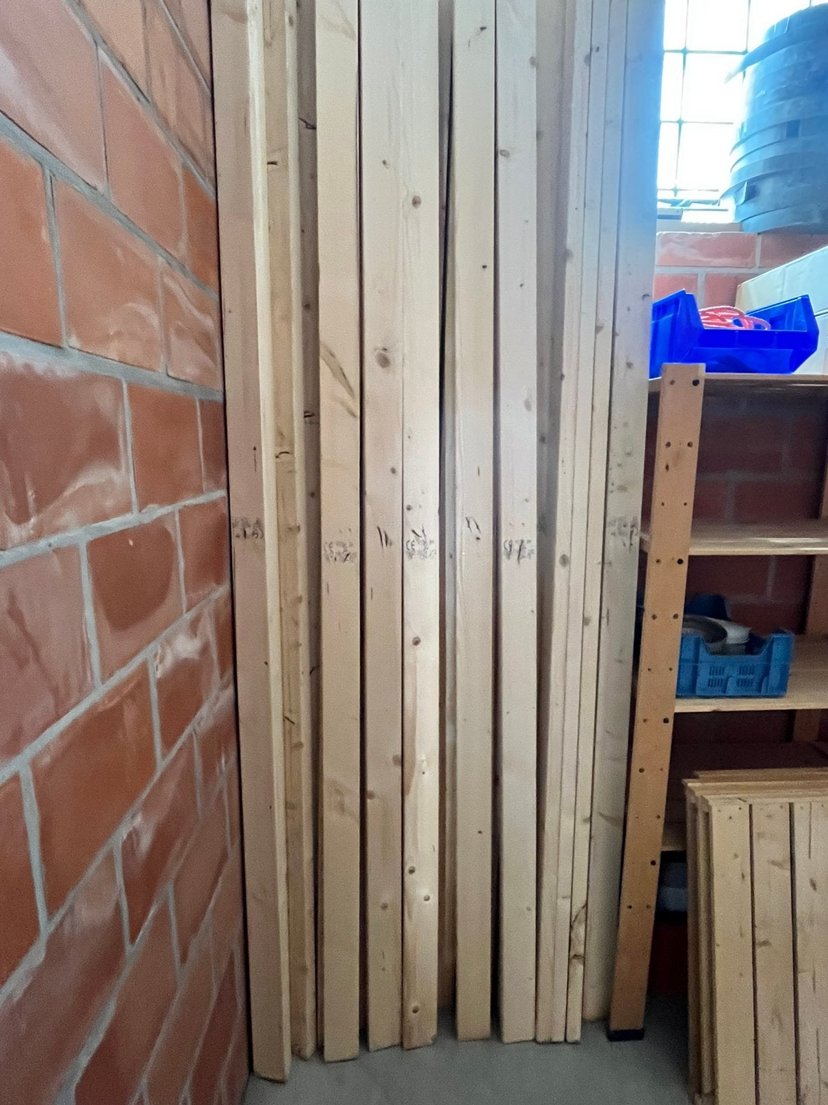 Lot SLS hout, Doe-het-zelf en Bouw, Ophalen, Zo goed als nieuw