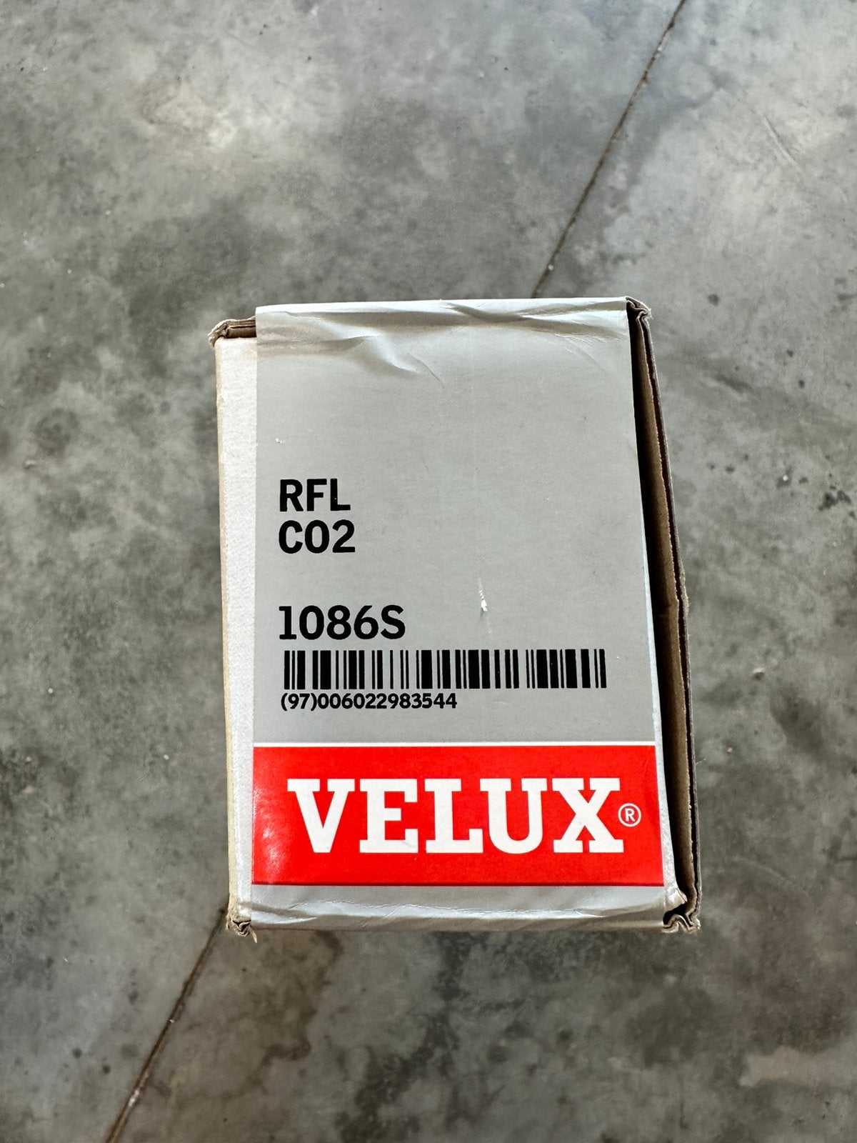 Store enrouleur Velux Nouveau dans sa boîte ! ! !, Neuf, Autres couleurs, Enlèvement, Autres types