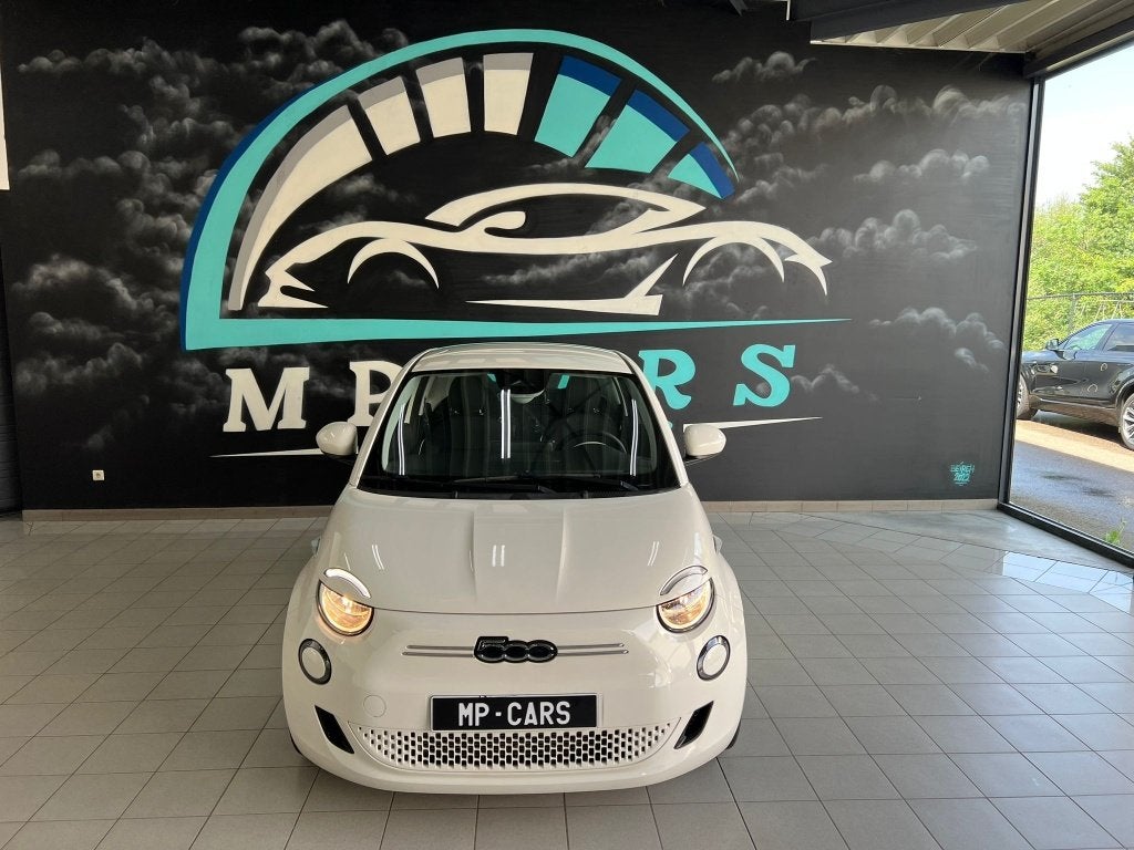 Fiat 500E / Ice White / Nieuw, Auto's, Stof, Wit, 5 deurs, Start-stop-systeem