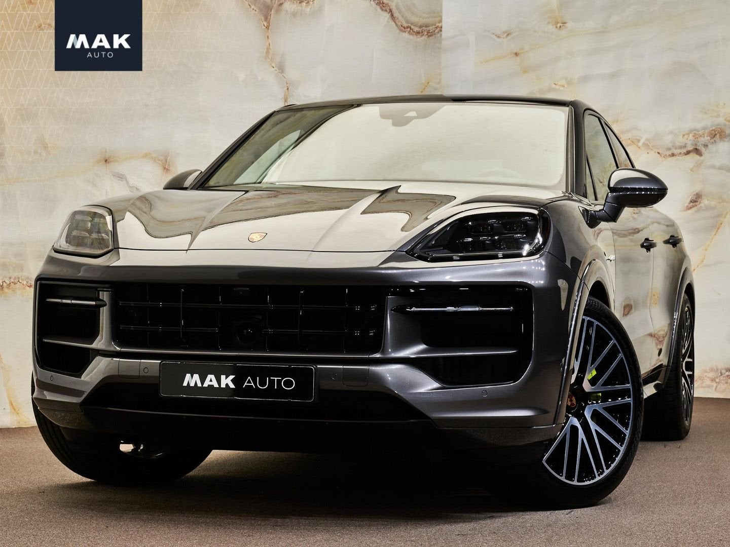 Porsche Cayenne Coupé 3.0 S E-Hybrid , SportDesign, pano, In, Auto's, Automaat, Zwart, Navigatiesysteem, 26 kWh