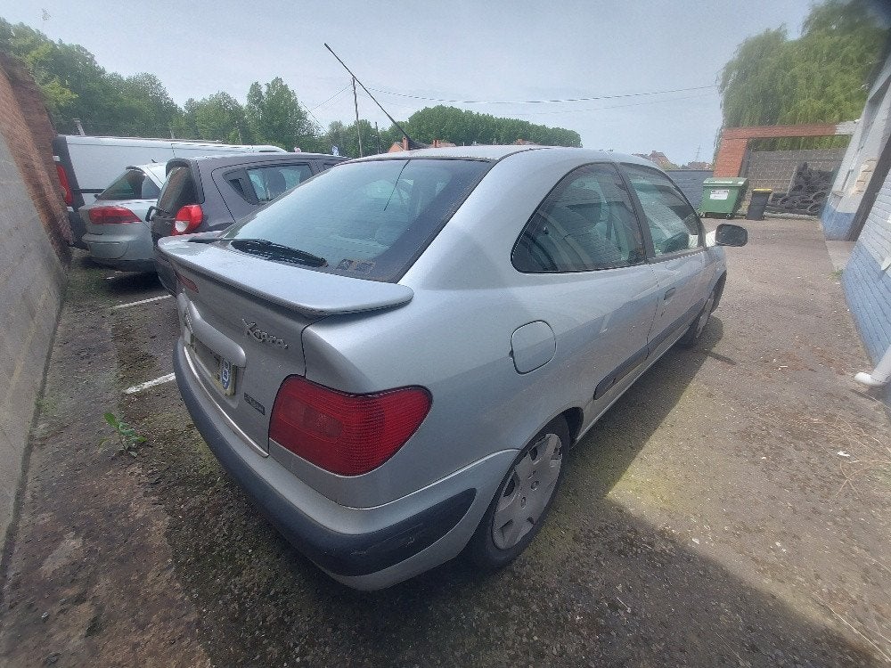 Citroen Xsara coupé -1,4 i-2003 - 102.000 kms - PIECES, Argent ou Gris, Achat, Xsara, Entreprise