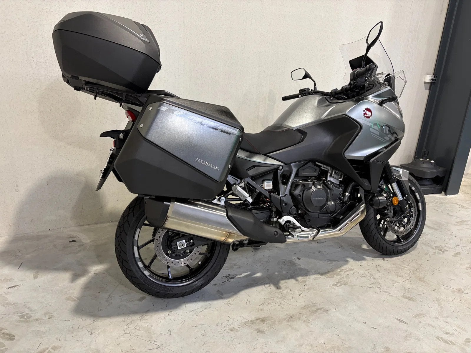 Honda NT1100 manueel met voyage pakket in nieuwstaat, Motos, Tourisme, Entreprise, Occasion, Plus de 35 kW