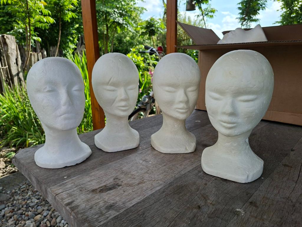 Paspop hoofden dames 4stuks samen  15€, Ophalen of Verzenden