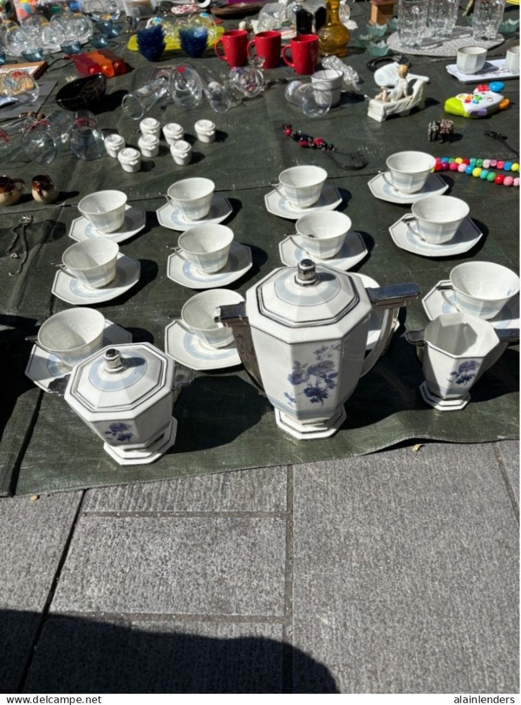 Antieke porseleinen koffieset uit Limoges., Ophalen