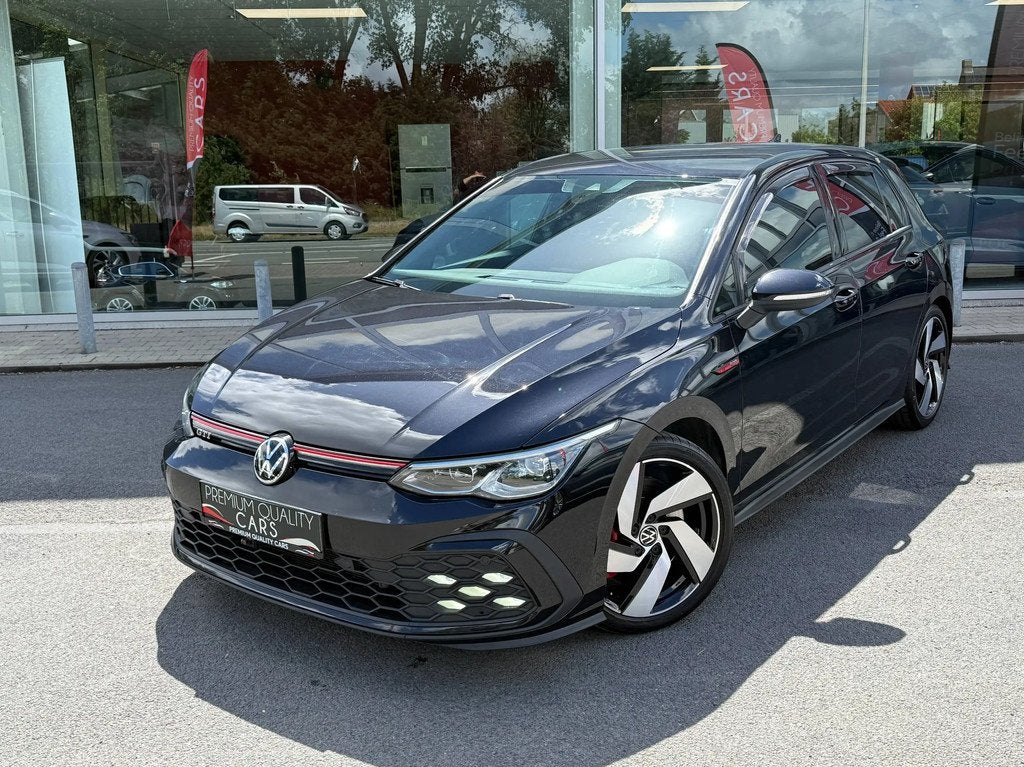Volkswagen Golf GTI 2.0 TSI GTI DSG / LED / CAMERA / CARPLAY, Automaat, 245 pk, Gebruikt, 4 cilinders