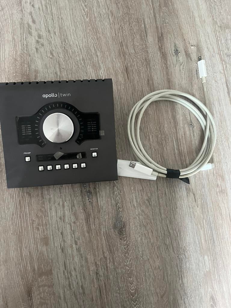 Carte son Universal Audio Apollo Twin Mk2, Enlèvement ou Envoi, Comme neuf