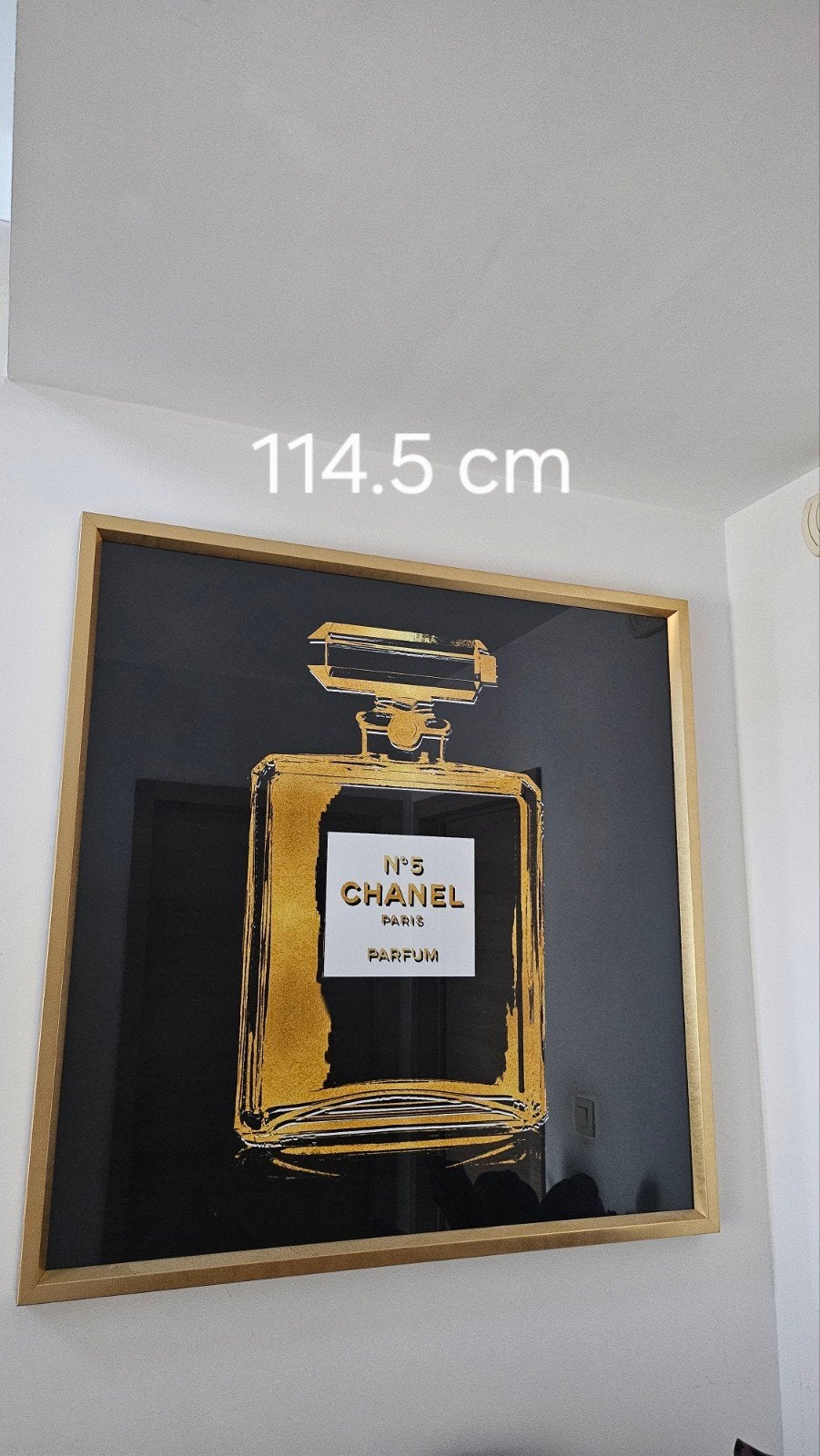 Tableau murale effigie du parfum Chanel., Enlèvement