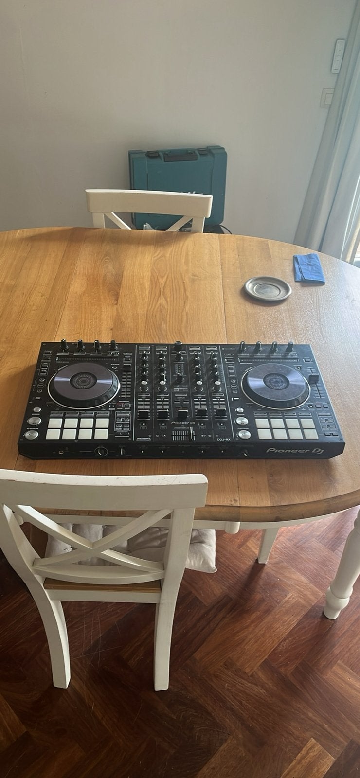 Vends Pioneer DDJ RX Contrôleur DJ 4 Voix Rekordbox, Musique & Instruments, DJ sets & Platines, Comme neuf, DJ-Set, Pioneer, Enlèvement ou Envoi