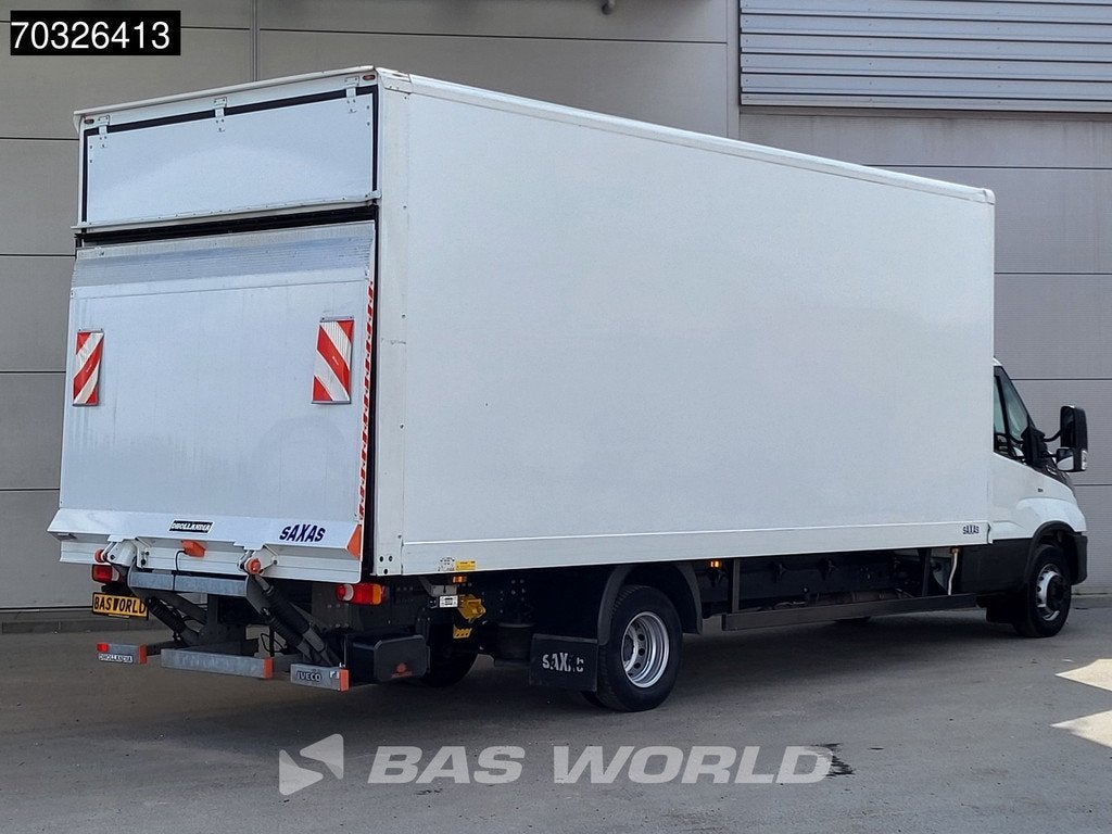 Iveco Daily 70C18 3.0L Automaat Bakwagen 1000KG Laadklep Luc, Auto's, Automaat, Stof, Gebruikt, Euro 6