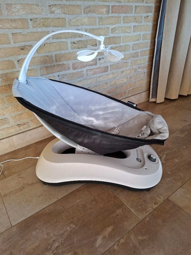 Elektrische schommelstoel, Ophalen, Nieuw, Kraamcadeau