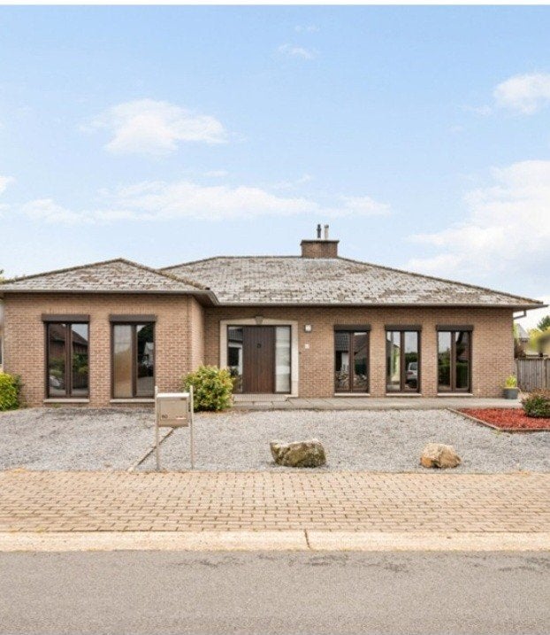 Bungalow te koop Opitter bij Woonvast., Immo, Benedenwoning, Opitter, 3 kamers, Genk