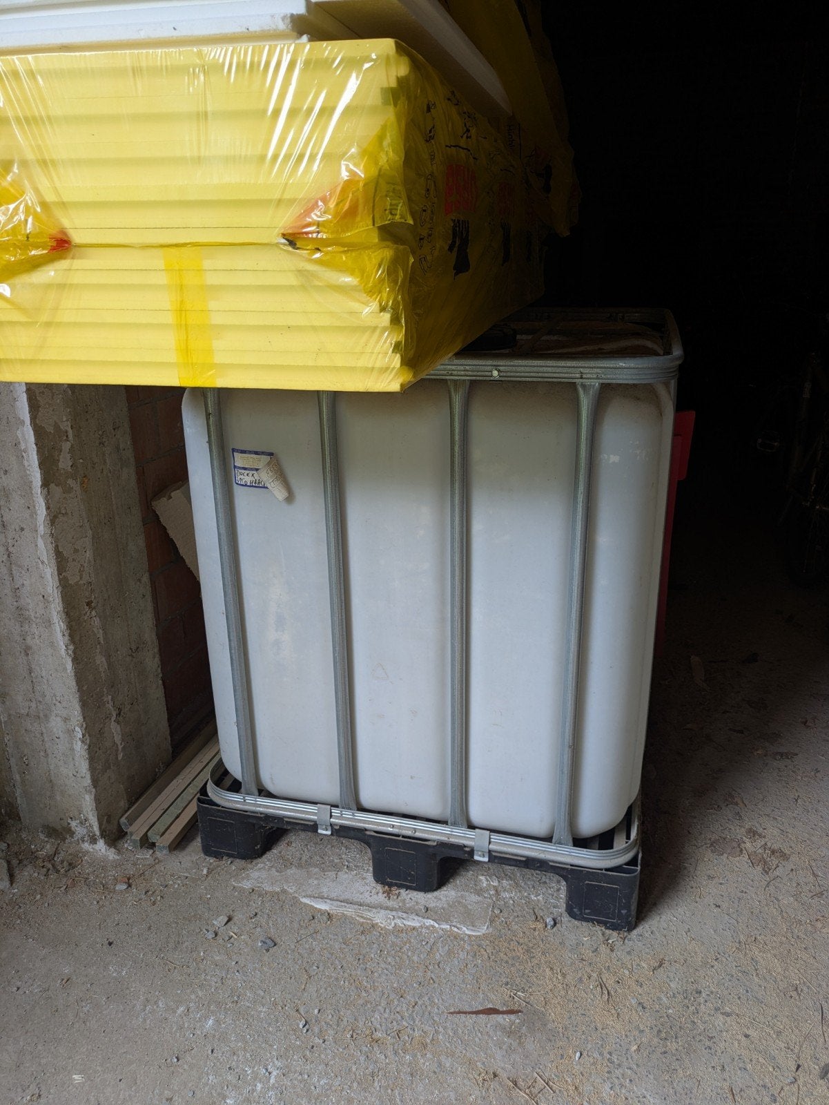 IBC tank en krat 1000 liter, Doe-het-zelf en Bouw, Ophalen, Krat