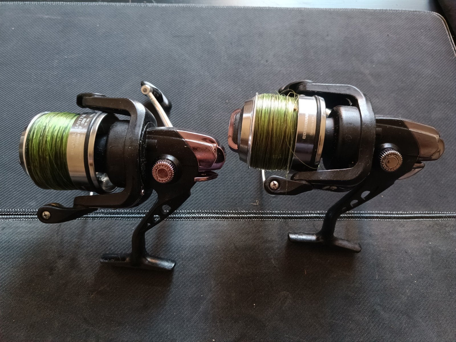 Lot 2 moulinets Cormoran Black Master Feeder 6PiF-5000 – pêc, Enlèvement ou Envoi
