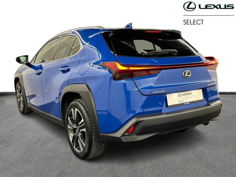 Lexus UX 300h Executive Line 199pk/4season tyres, Auto's, Automaat, Blauw, https://public.car-pass.be/vhr/0d0b81ea-fa10-4cdf-bcec-c0da0e01abde