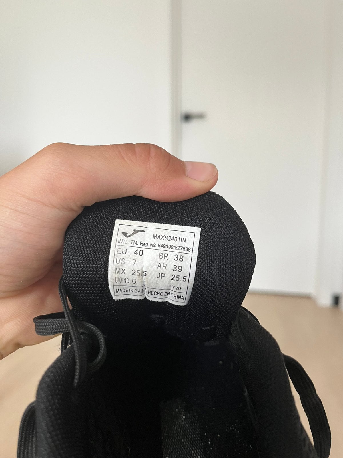 Zaal voetbalschoenen, Sports & Fitness, Enlèvement, Comme neuf, Chaussures