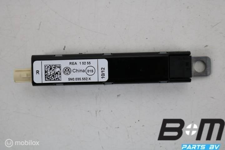 Antenneversterker VW Tiguan 5N 5N0035552K, Auto diversen, Autoradio's, Gebruikt