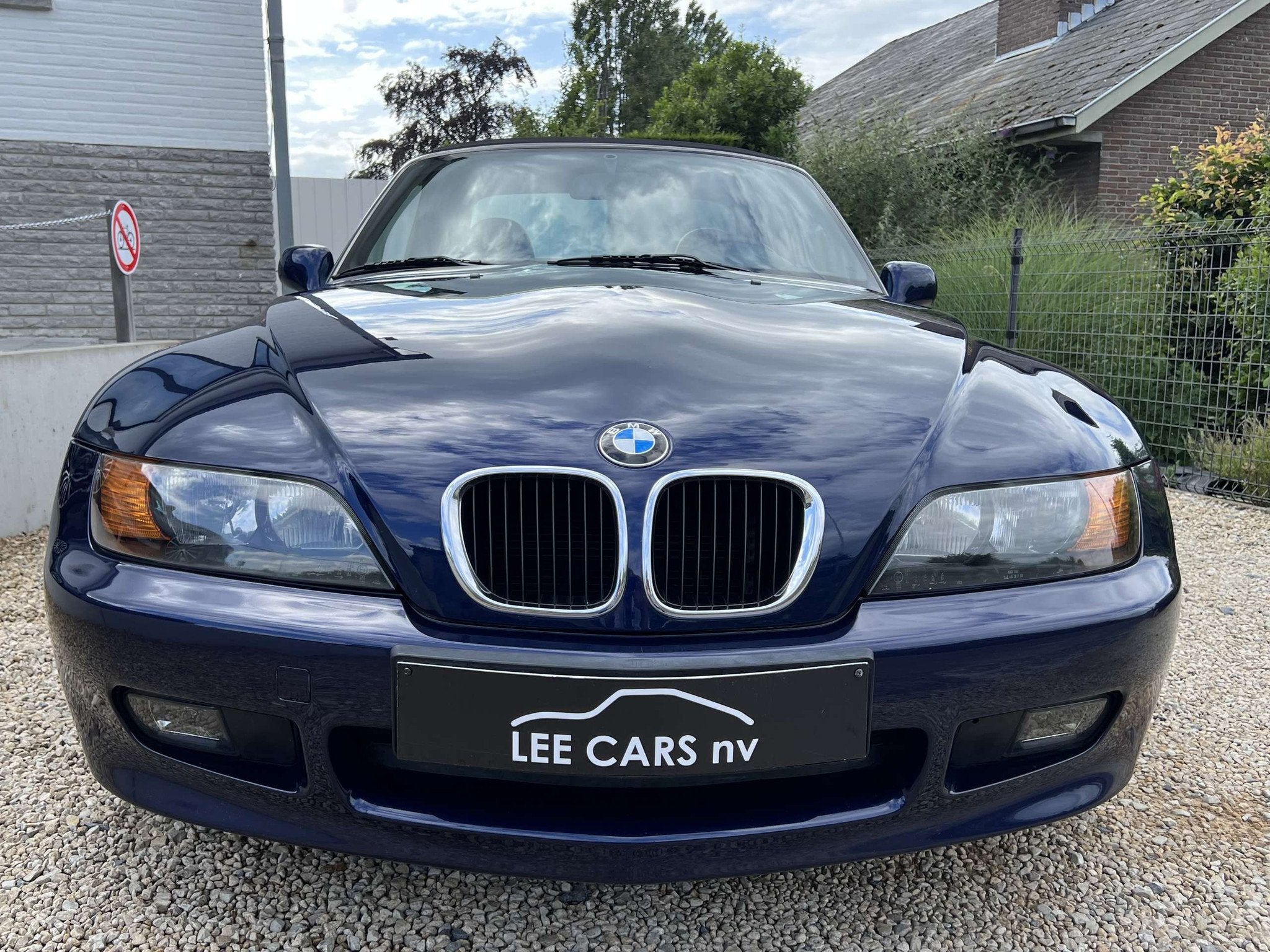 BMW Z3 1.8i (bj 1997), Auto's, Achterwielaandrijving, Cabriolet, Leder, Bedrijf