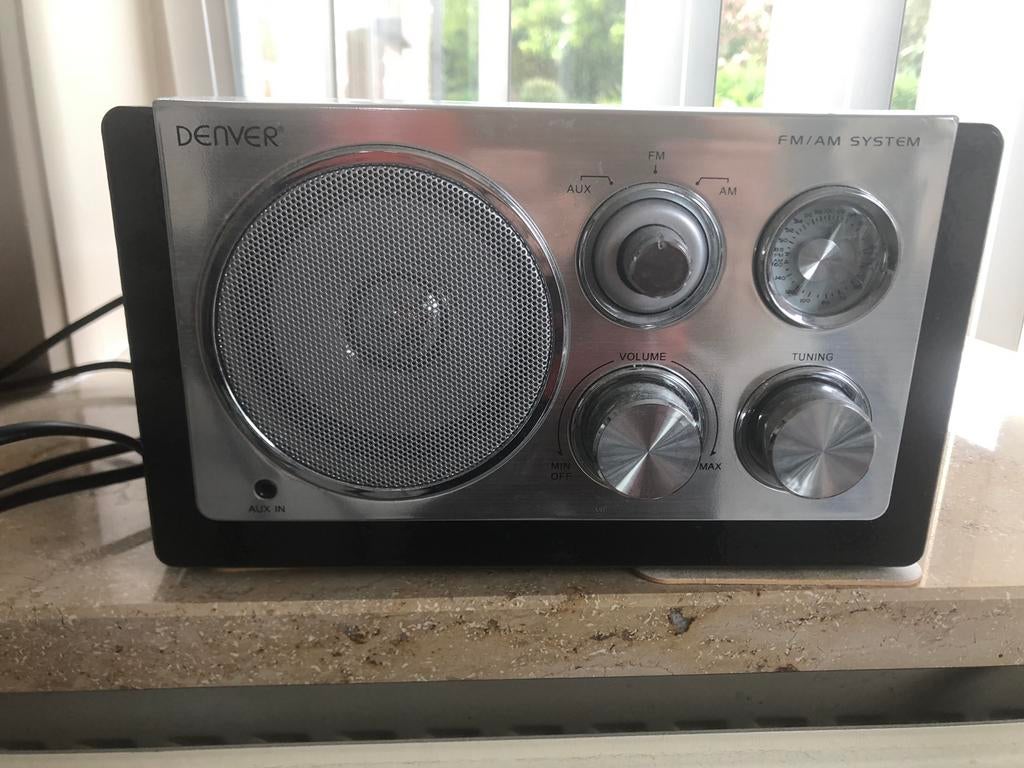 Mooie retro radio met antenne, Ophalen, Radio