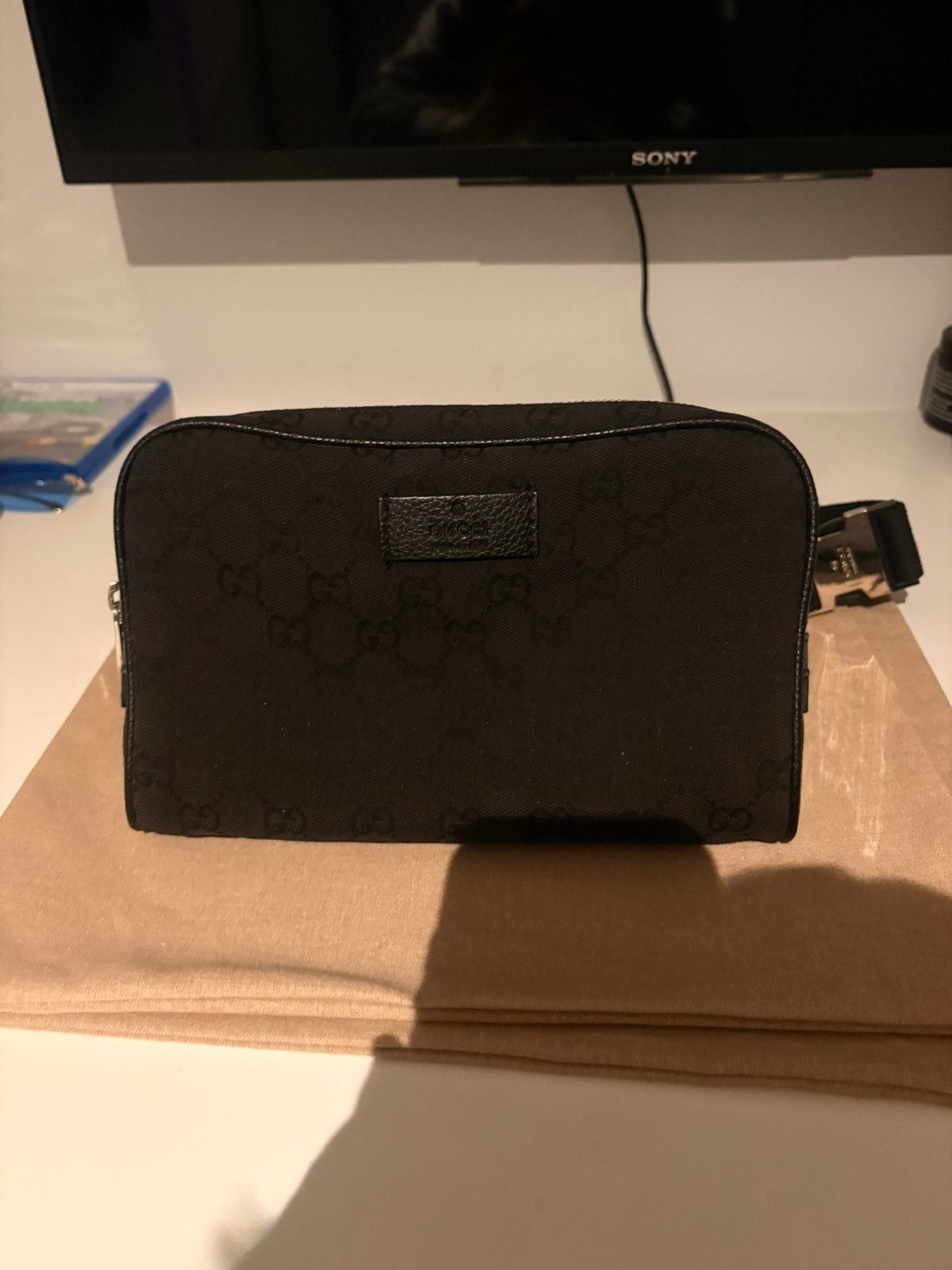 Sacoche Gucci noire, Bijoux, Sacs & Beauté, Enlèvement ou Envoi, Noir
