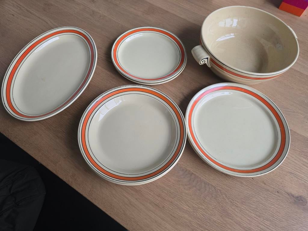 Borden servies royal boch, Ophalen