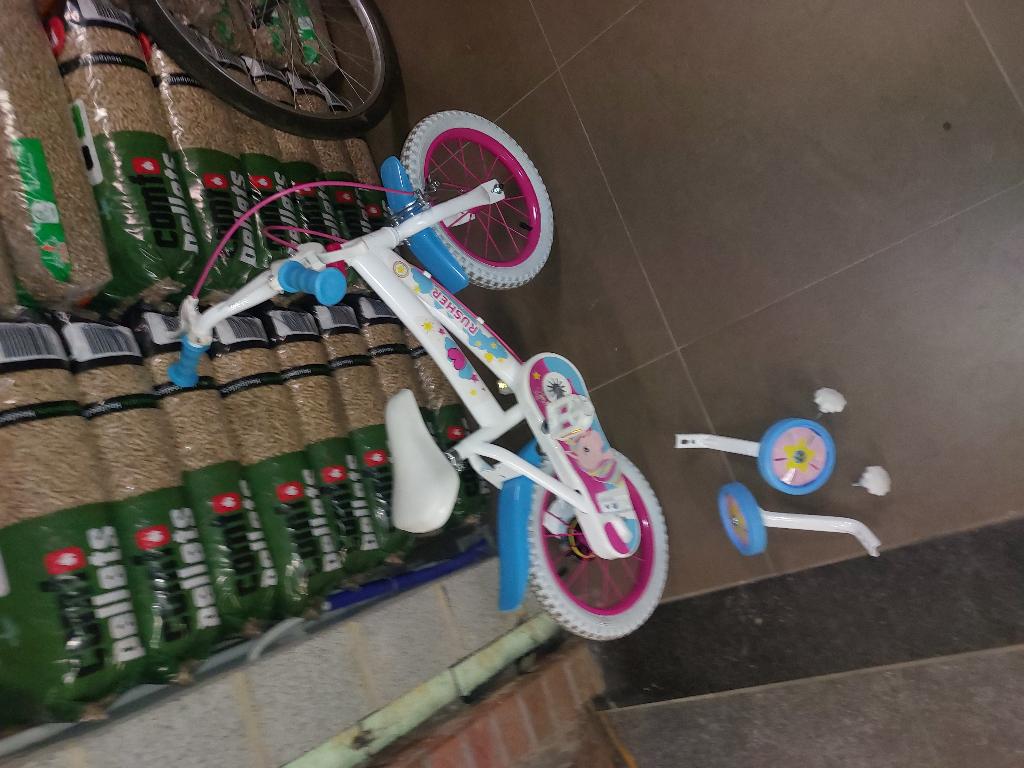 vélo enfant, Frein sur jante, Stabilisateurs, Dreamland, Comme neuf