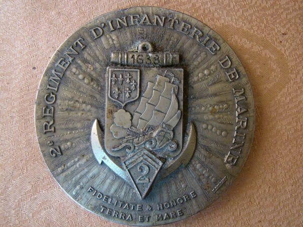 MILITARIA, Collections, Enlèvement ou Envoi, Armée de terre, Emblème ou Badge