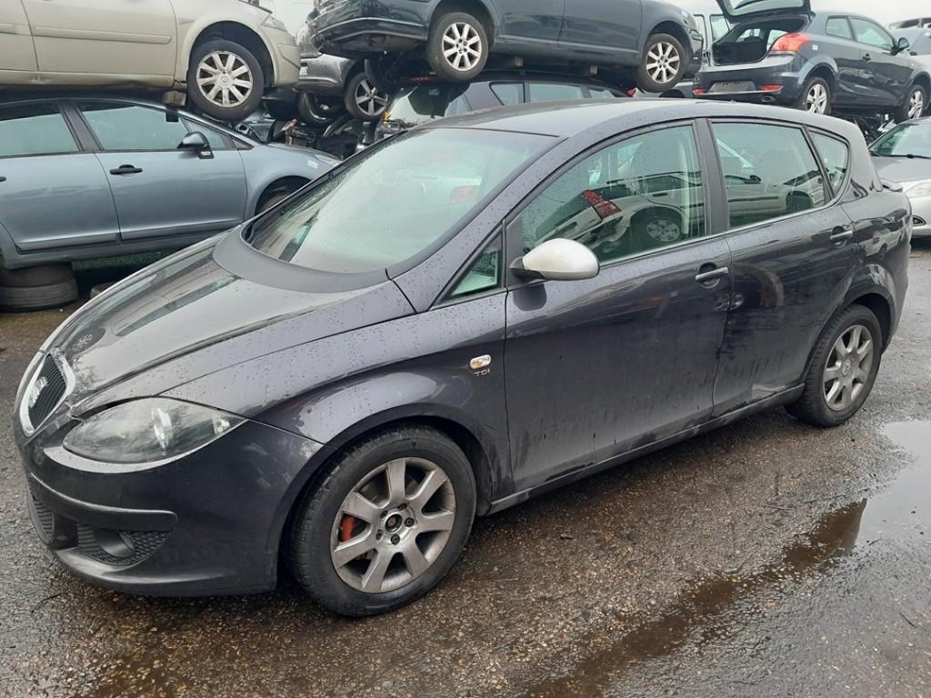 FENETRE OU VITRE DE PORTE AVANT GAUCHE Seat Toledo (5P2), Utilisé, Seat
