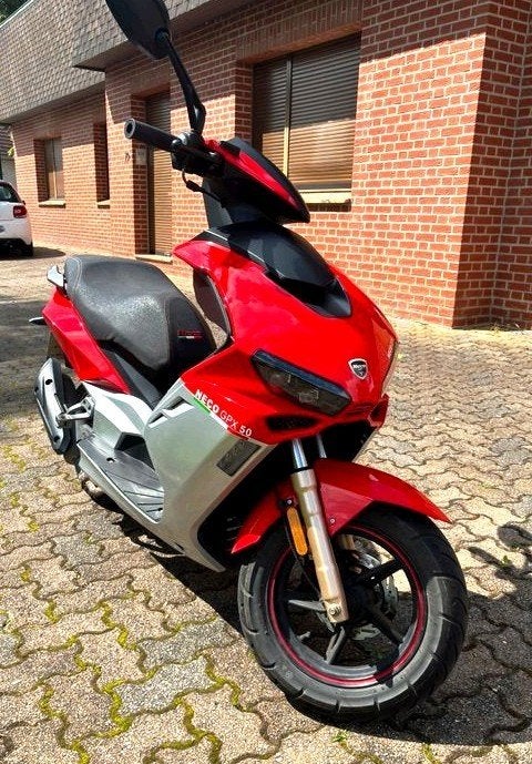 Scooter Neco GPX 49cc classe B, 2022, full LED, 45km/h, Neco, Comme neuf, Classe B (45 km/h), Enlèvement