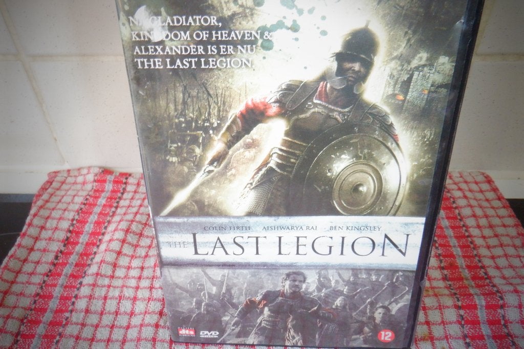 DVD The last Legion.(Colin Firth,Aishwarya Rai,Ben Kingsley), CD & DVD, DVD | Action, Historique, Enlèvement ou Envoi, Anglais