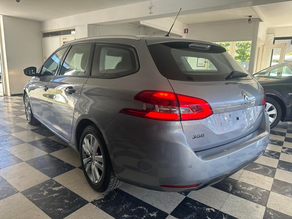 Peugeot 308 SW 1.2 Benzine Euro 6b - Navi/Ac!, Auto's, Voorwielaandrijving, 1199 cc, 109 g/km, 5 deurs