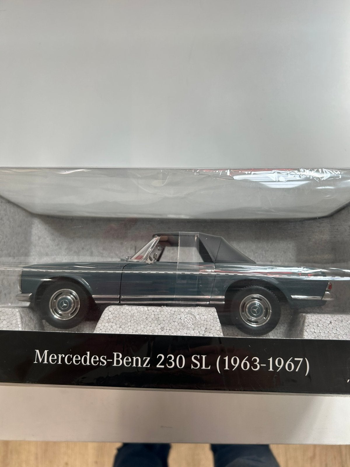 Miniatuur Mercedes Pagode 1/18, Ophalen of Verzenden, Nieuw, Auto, Norev