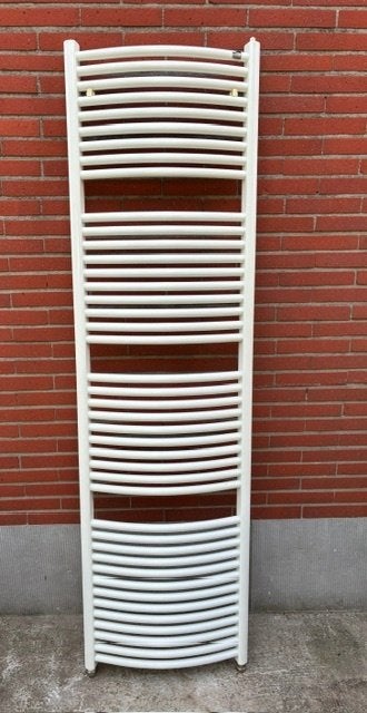 Zehnder handdoekradiator, Doe-het-zelf en Bouw, Ophalen, Gebruikt, Radiator, Minder dan 60 cm