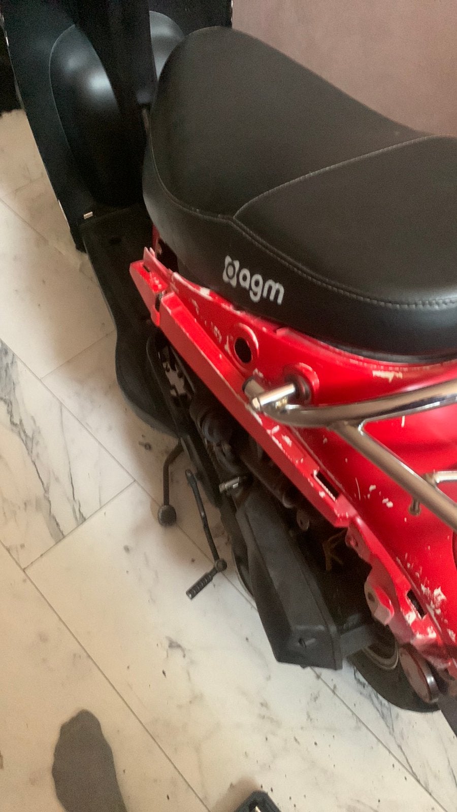 Scooter a klassen lees beschrijving, Fietsen en Brommers, Scooters | Peugeot, Ophalen, Gebruikt, Overige modellen, Klasse B (45 km/u)