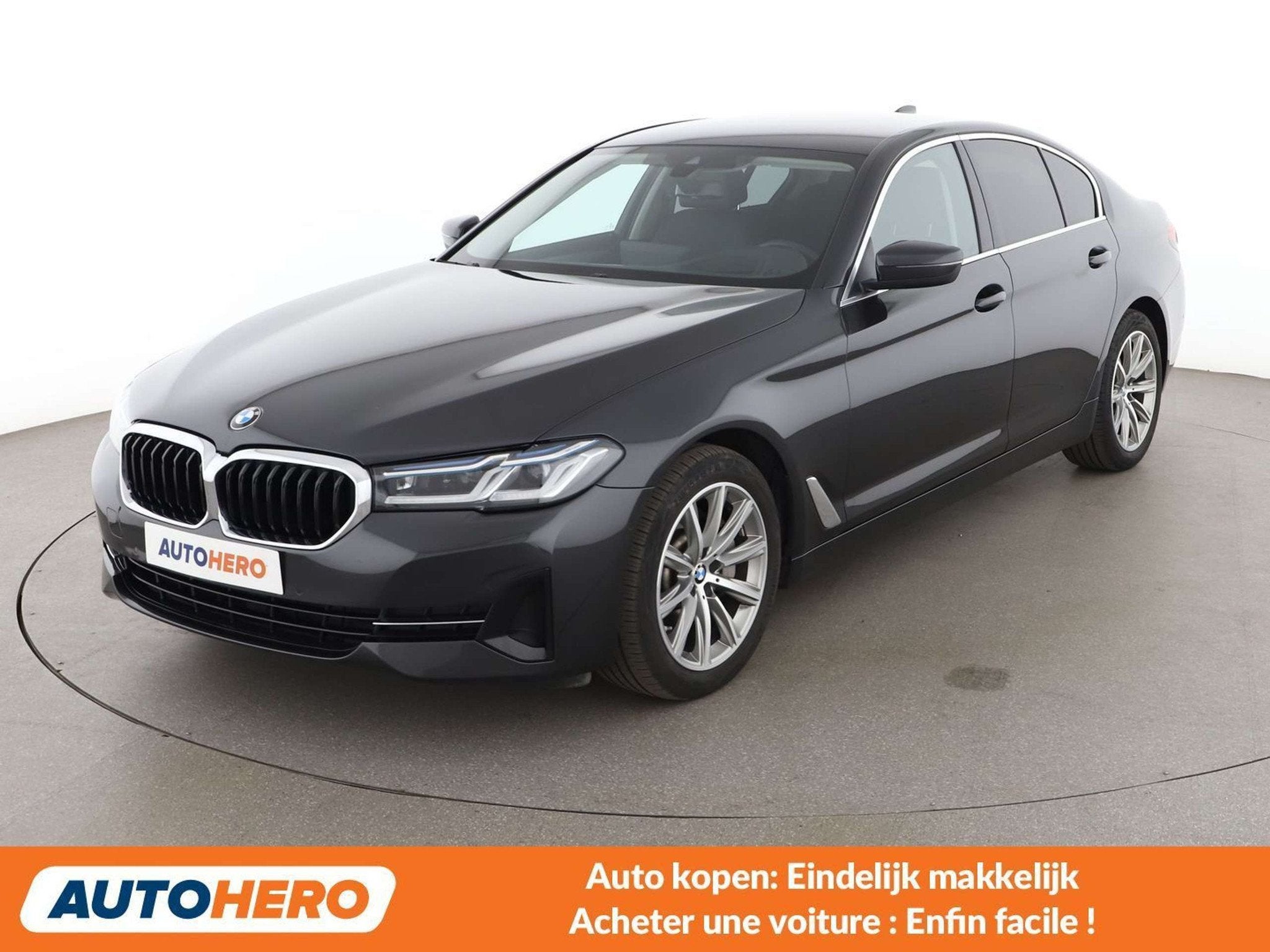 BMW 5 Serie 530 530i Mild-Hybrid xDrive (automatique), Autos, Noir, 1998 cm³, Quatre roues motrices / 4X4, Occasion