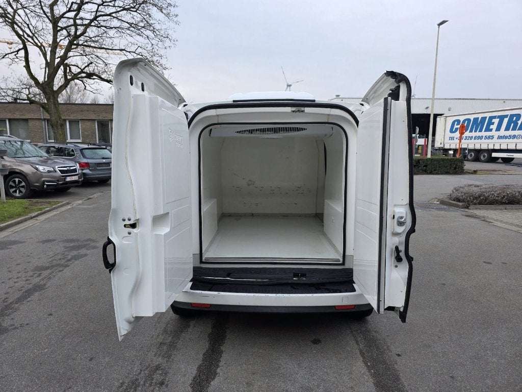 Opel Combo (Stock ID 01368) — 9